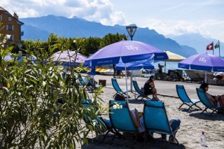 Vevey a rouvert vendredi sa plage estivale située au bas de la Place du Marché (archives).